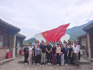 传承红色精神 提升党性修养　——我院党委开展七一主题党日活动